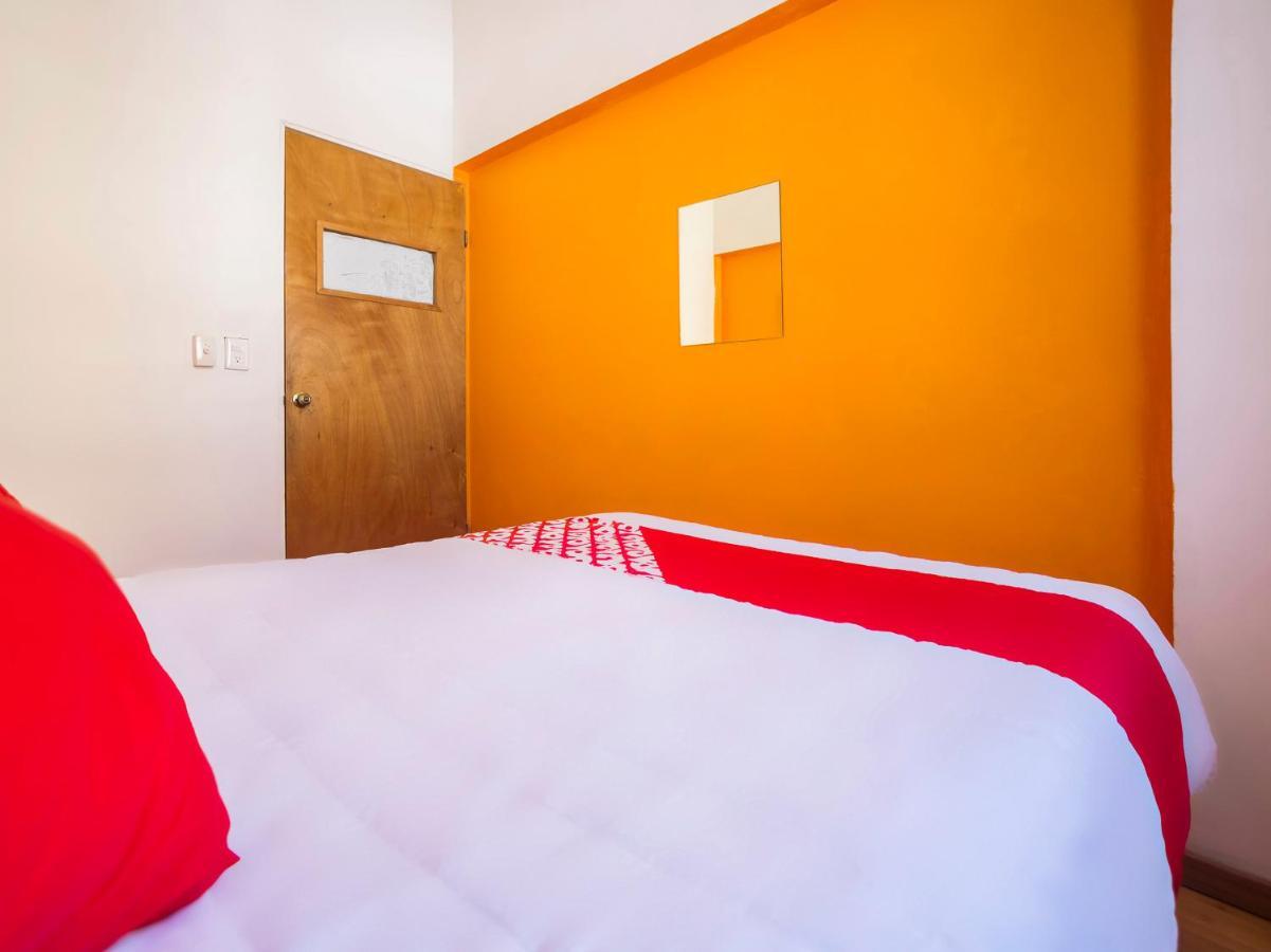 Oyo Hotel Hare Krishna Monterrey Exterior photo